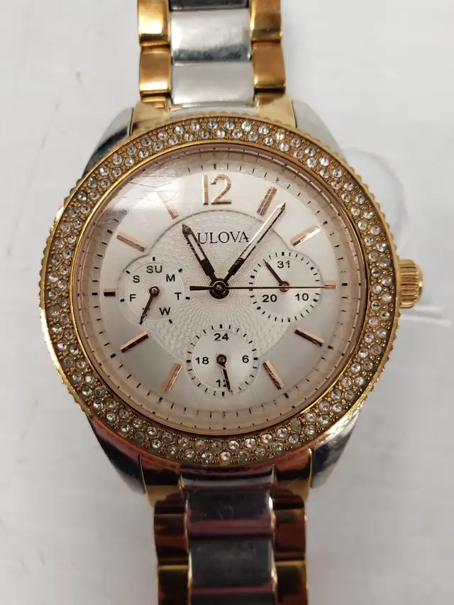 (B1617) Bulova 98N100 Watch