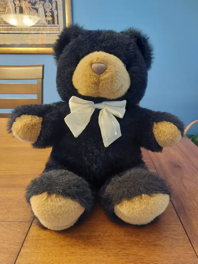 BEAR - BLACK