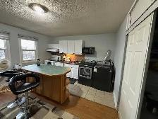 Lg Furnished 2nd floor rm - Richmond Hill - Yonge / Elgin Mills - Photo 4
