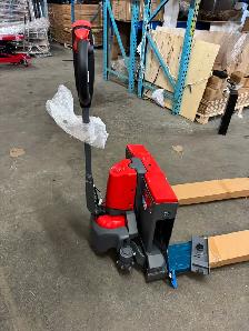 Manual Pallet Jacks Pump Trucks and Electric Pallet Jacks - Photo 3