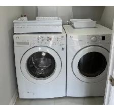A shared, furnished room for rent in Mississauga - Photo 6