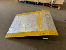 Steel and Aluminum Dock Plates Dock Ramps Warehouse Loading ramp