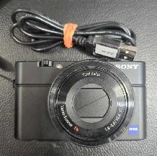 SONY  DSC-RX100 CAMERA