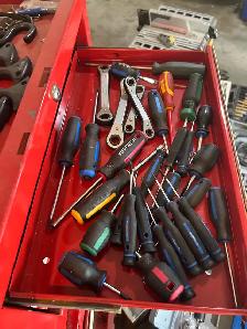 large assortment of tools - Photo 7