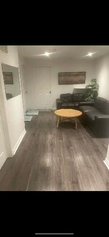 2 bedrooms basement near Humber College - Photo 4