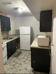 2 bedrooms basement near Humber College - Photo 5