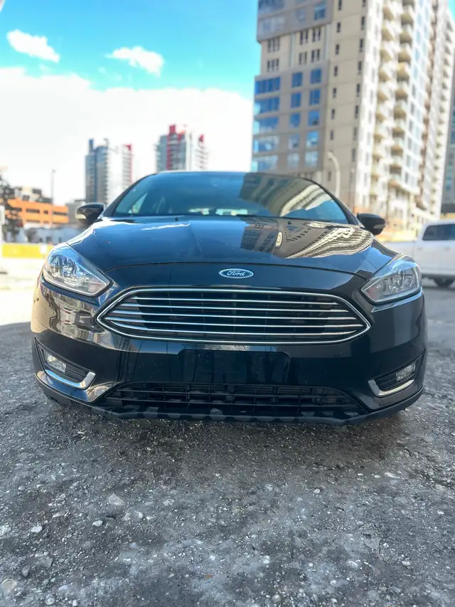 2018 Ford Focus Titanium Hatchback