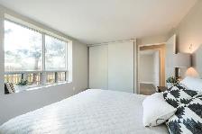 Student Rooms Available - Walk to Fanshawe Campus - Photo 3
