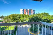 Student Rooms Available - Walk to Fanshawe Campus - Photo 10