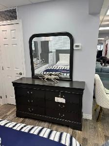 Floor Model New Traditional Dresser with Mirror
