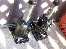 12 TON BOTTLE JACK NEW