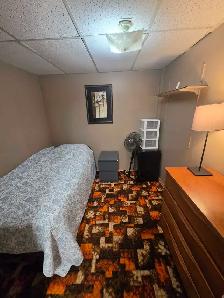 room for rent hinton alberta - Photo 4