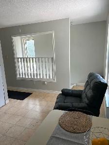 4 Bedroom Student Apartment - Photo 2