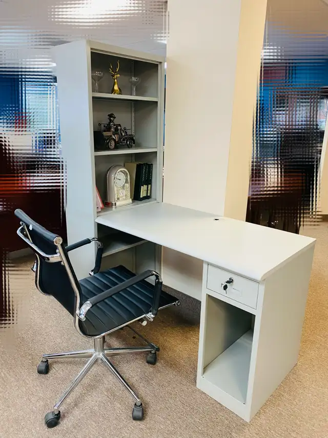 Training Desks & Computer Desks