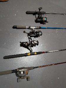 fishing rods and reels, vest, life jackets - Photo 2
