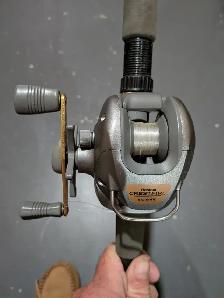 fishing rods and reels, vest, life jackets - Photo 3