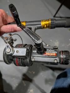 fishing rods and reels, vest, life jackets - Photo 4