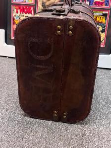 Harry Potter Hogwarts Replica School Trunk - Photo 2