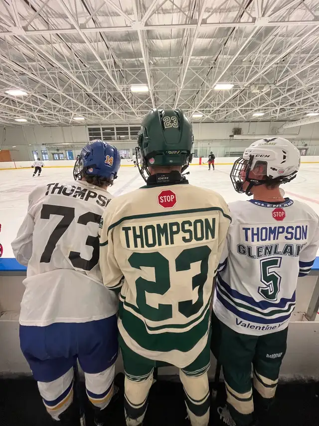 Shinny Hockey for Junior College U21 Teens