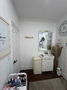 $699-2500 MAIN FLOOR RENO STORE/4OFFICES DUFF/LAW ALL INCLUSIVE! - Photo 5