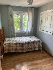 room for rent Chatsworth area