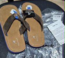 QUICK SHARK MEN'S SIZE 14 ARCH SUPPORT FLIP FLOPS – NEW WITH $20 - Photo 2