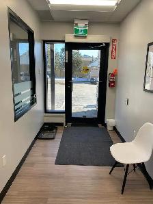 Treatment room / office for rent - Photo 3