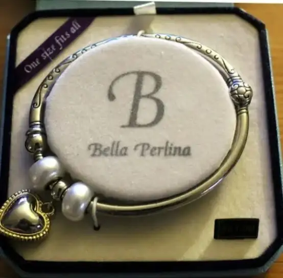 Bella Perlina Heart Charm Bangle Bracelet
