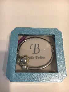 Bella Perlina Heart Charm Bangle Bracelet - Photo 3