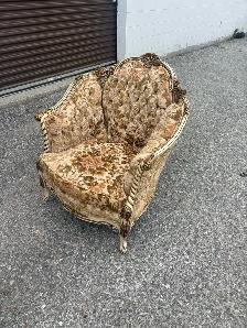 Free delivery used Vintage Accent Chair - Photo 6