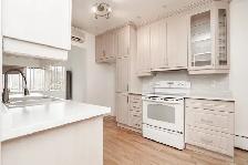 Bright 5 1/2 - 3 Bed, W/D Incl - 1010 Ste-Croix, Montreal