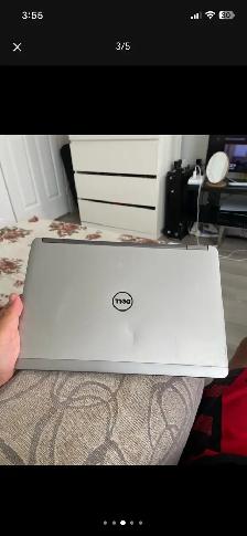 Dell Laptop - Photo 3