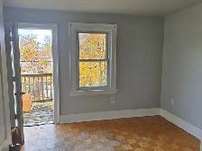 Private room for rent-beside Windsor University