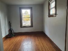 Private room for rent-beside Windsor University - Photo 7