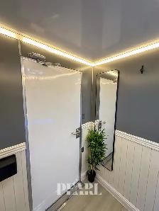 washroom rentals - Photo 6