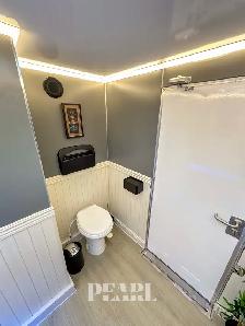 washroom rentals - Photo 9