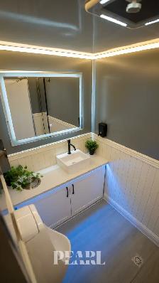 washroom rentals - Photo 10
