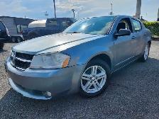2010 Dodge Avenger PETIT BUGET BAS KM GARANTIE 1 ANS - Photo 2