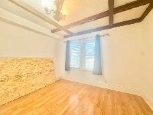 BEAUTIFUL 1-BEDROOM DEN MAIN LEVEL UNIT IN A FRIENDLY NEIGHBORHO - Photo 4