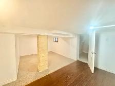 BEAUTIFUL 1-BEDROOM DEN MAIN LEVEL UNIT IN A FRIENDLY NEIGHBORHO - Photo 10