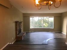 3 beds 2 bath main level housing for rent - Photo 4
