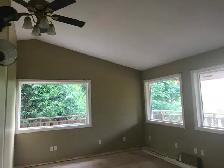 3 beds 2 bath main level housing for rent - Photo 8