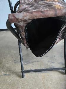 Hunting chairs and cushion - Photo 2