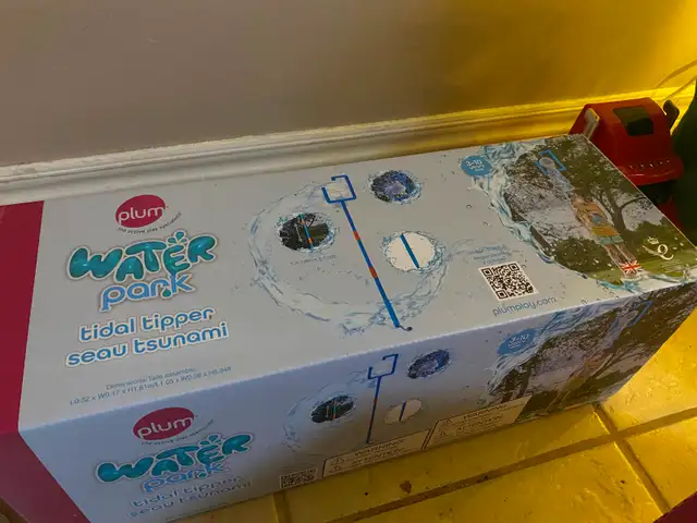 Kids Water Tipper brand new