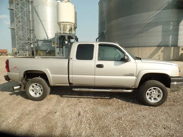 2004 Chevrolet Silverado 2500HD Duramax 4X4