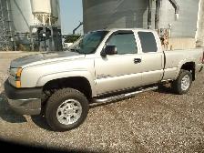 2004 Chevrolet Silverado 2500HD Duramax 4X4 - Photo 5