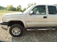 2004 Chevrolet Silverado 2500HD Duramax 4X4 - Photo 6
