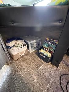 alpha Wolfe travel trailer - Photo 8