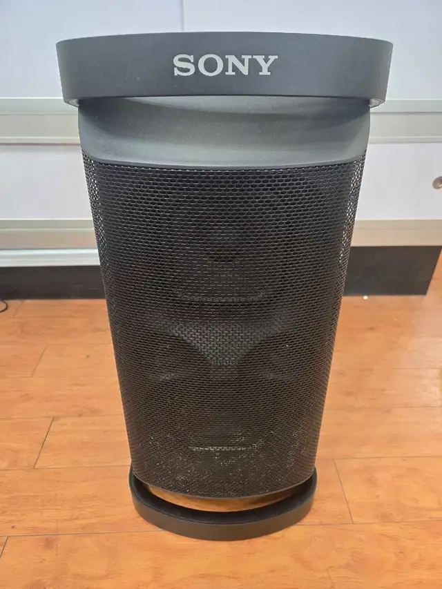 SONY  STS XP500 BLUETOOTH SPEAKER
