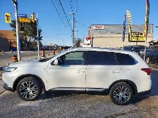 2016 Mitsubishi Outlander 4WD 4dr GT/7 passengers - Photo 3